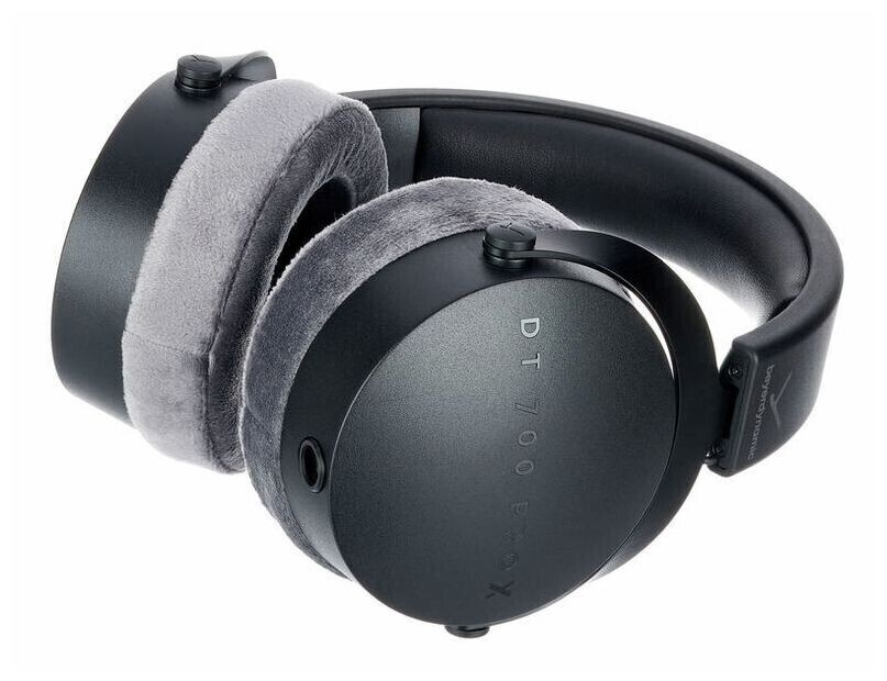 Beyerdynamic DT 700 PRO X